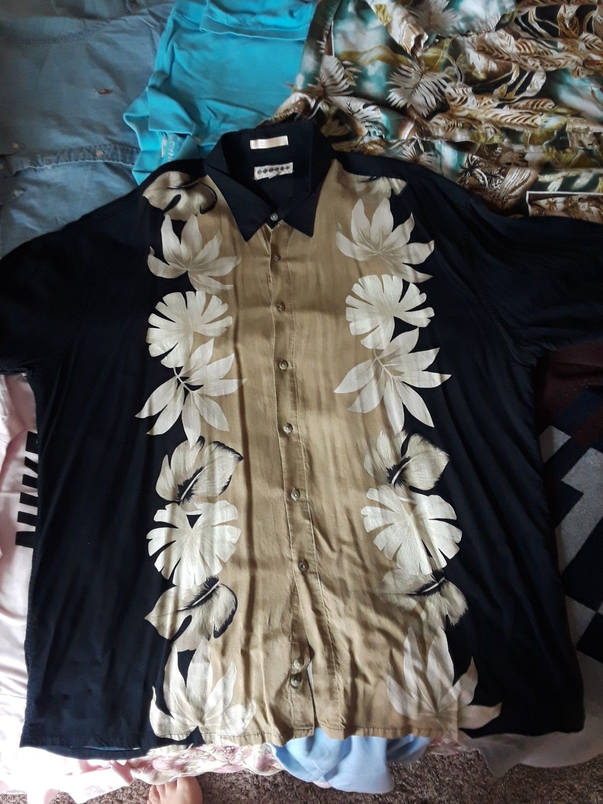 Men's shirts