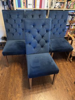 Set Of 4 Navy Velvet Dining Chairs