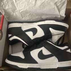 Nike Dunks (Pandas)