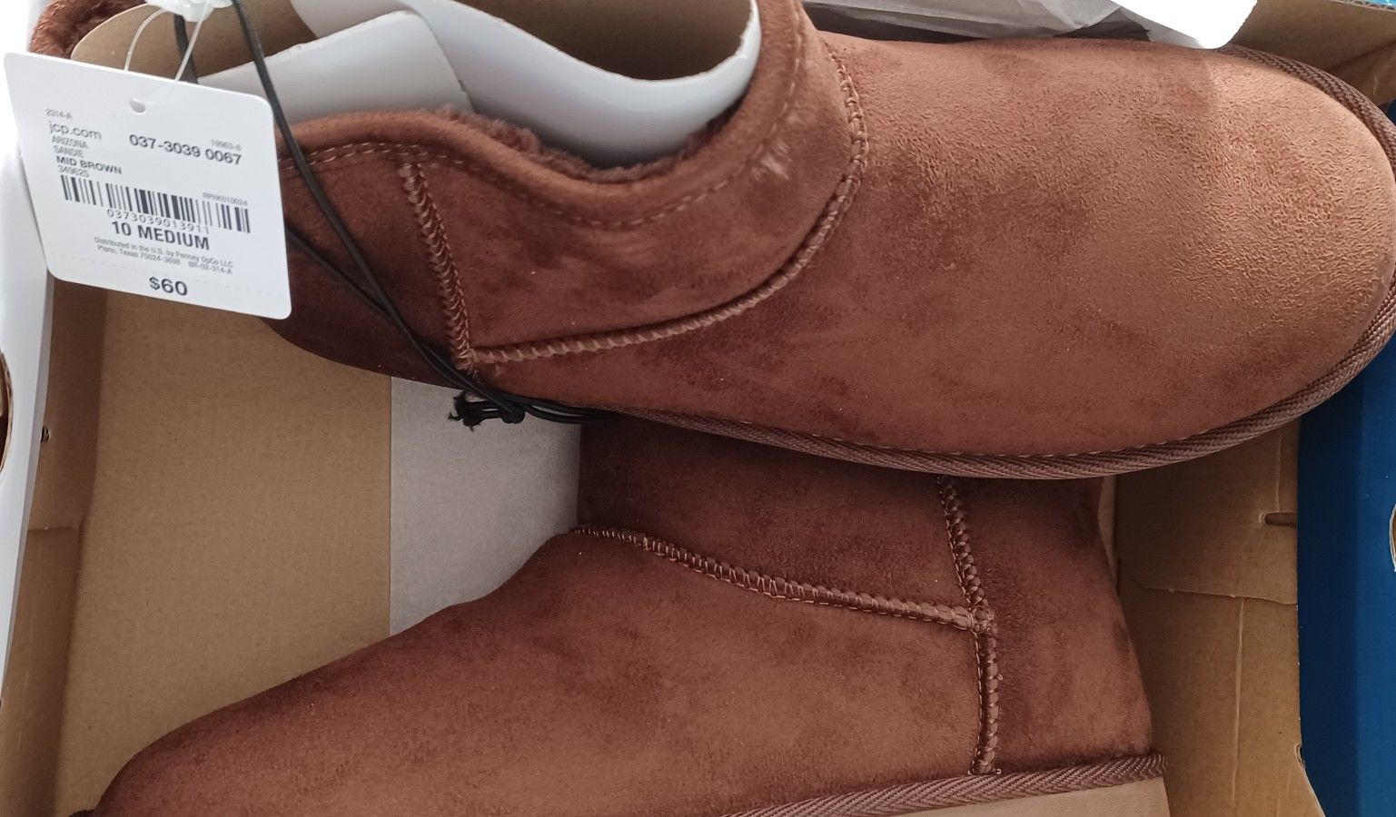 Women's Winter Boots Size 10M New