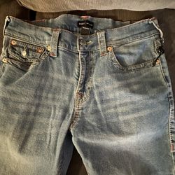 BRAND NEW TRUE RELIGION JEANS!!