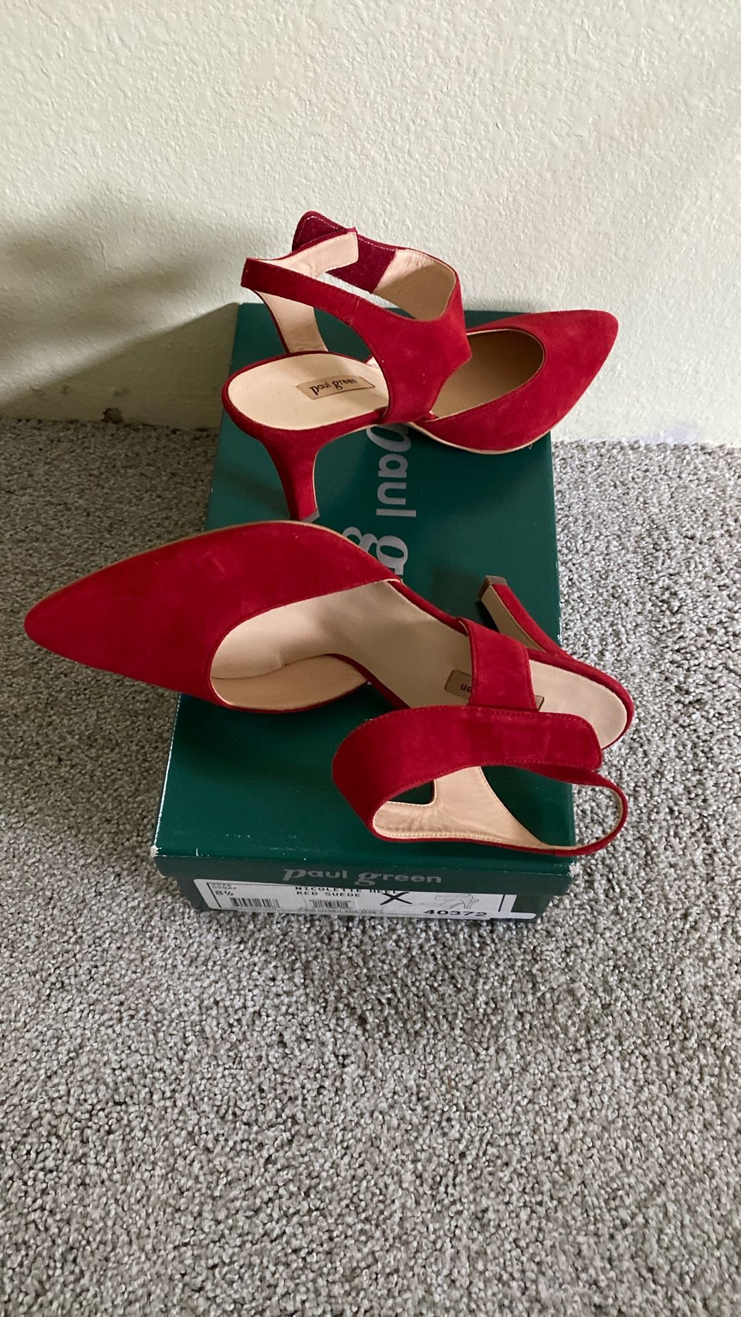 Super Sexy Red Heels 👠 