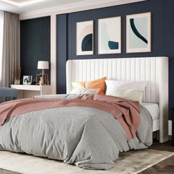 Velvet Upholstered Platform Bed Frame with Vertical Line Tufted Adjustable Headboard
