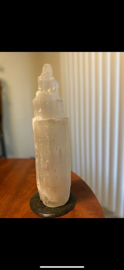 Selenite Pillar