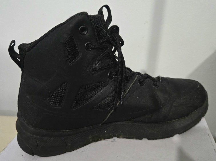 INTERCEPTOR Shoes
