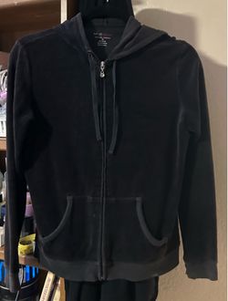 Ladies Black Zip Up-Hoodie Sweater