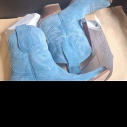 Idyllwind Blue Suede 