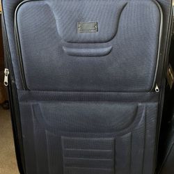 Suitcase - Large 