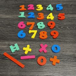 colorful number magnets for refrigerator/freezer