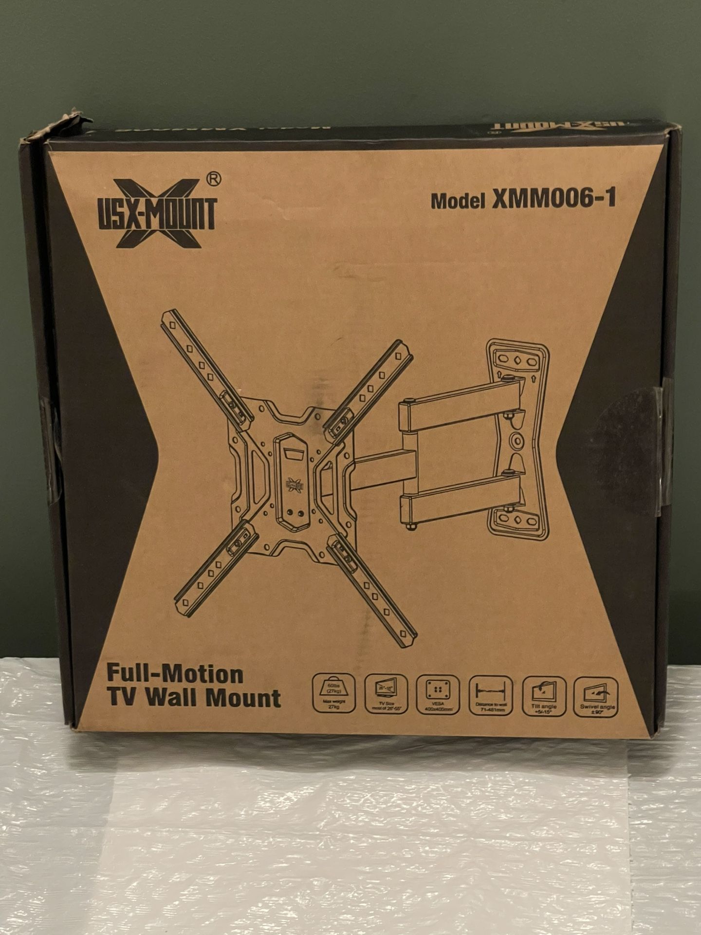 NEW!! USX-MOUNT Full Motion Tilt TV Wall Mount Bracket w/Swivel Capacity (For 26-55″ LED, OLED and 4K TVs) - posted price is firm.