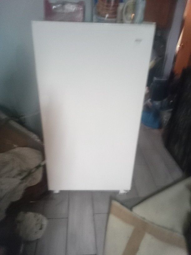 Full Size Kenmore Freezer