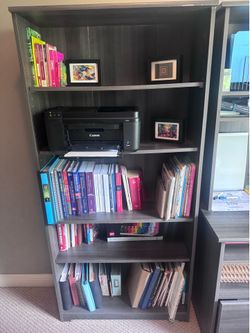 Mahawa 66.3” H x 31.38” W Standard Bookcase by Gracie Oaks