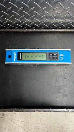Empire 9” 9in Magnetic Digital Torpedo Level EM105.9