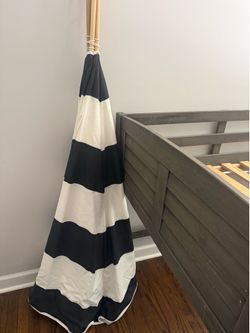 Teepee kids tent