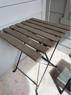 Folding Patio Table Brown.