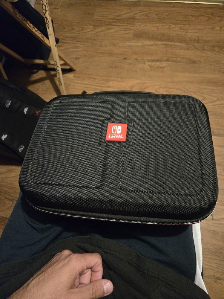 Nintendo Switch Carrying Case