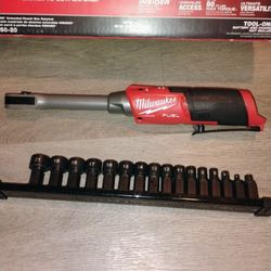 M12 FUEL INSIDER 12V Lithium-Ion Brushless Cordless 1/4 in. - 3/8 in. Extended Reach Box Ratchet (Tool-Only)