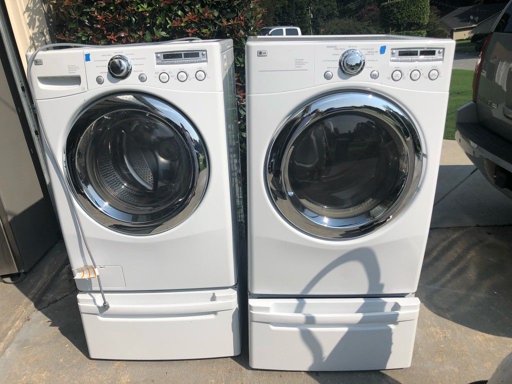 LG WASHER AND DRYER WITH DRAWER STANDS