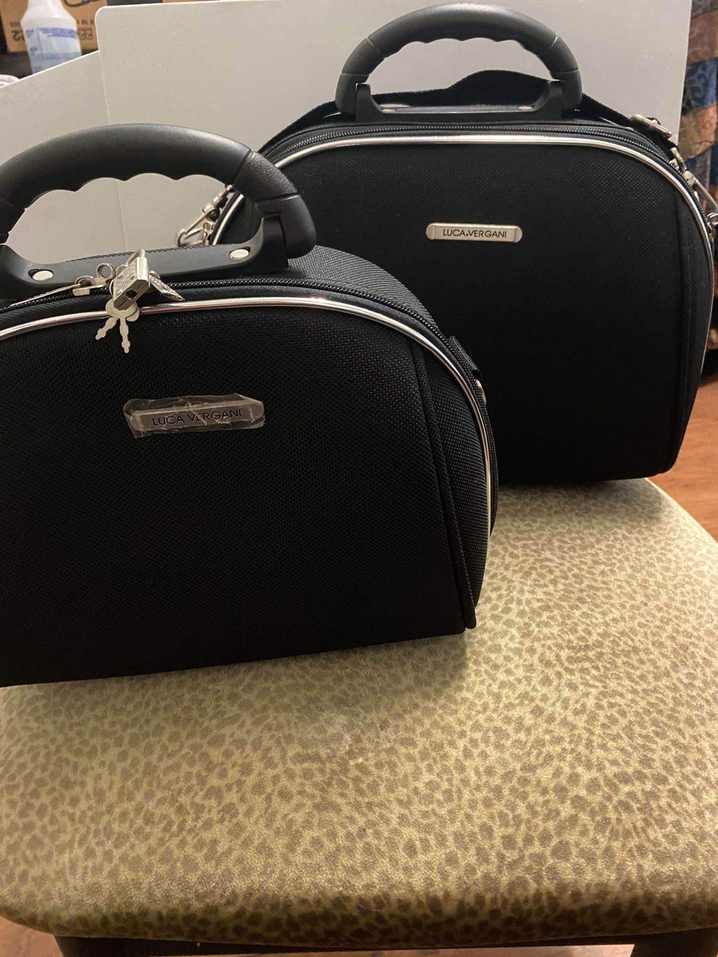 Luca Vergani Traveling Cosmetic Cases 2 pieces.