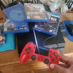 Ps4 With Four Games