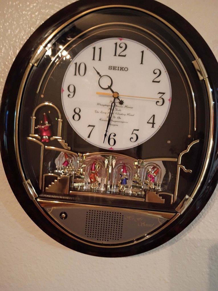 Seiko Clock