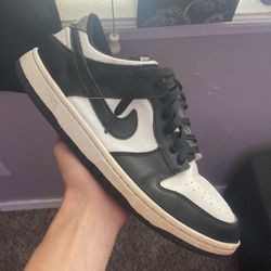 Nike Panda Dunks For The Low Used 