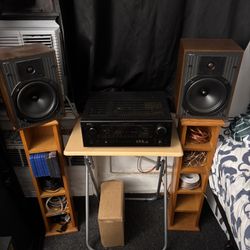 Bookshelf Speakers