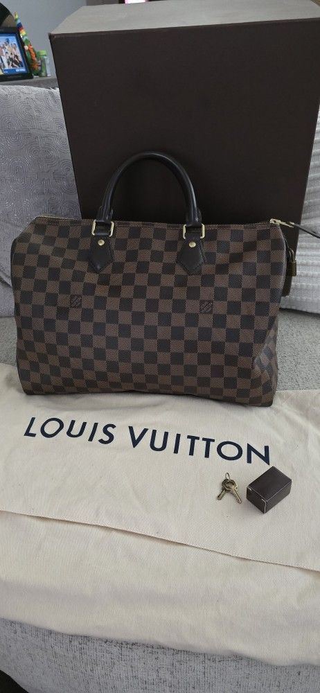 louis vuitton damier ebene speedy 35 Red Interior 