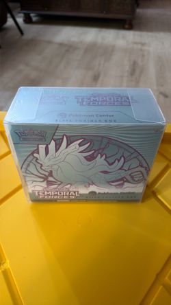 Pokemon Temporal forces Pokemon center ETB