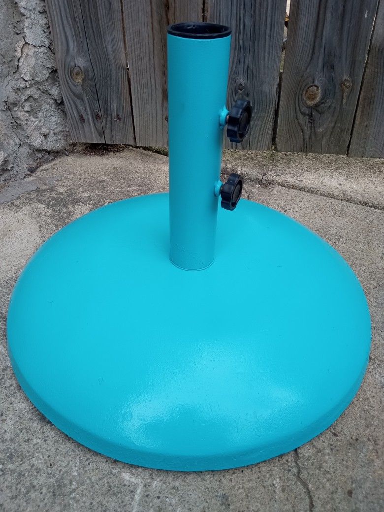 Very Heavy Cast Iron Umbrella Stand