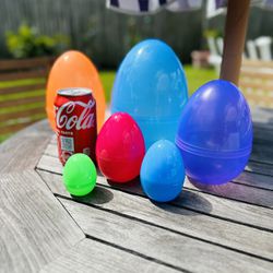 200+ Plastic Easter Eggs! Various sizes!