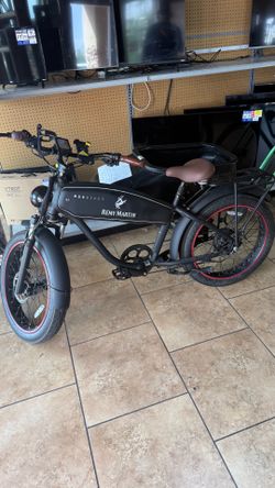 Mod Bike with side cart Remy Martín addition