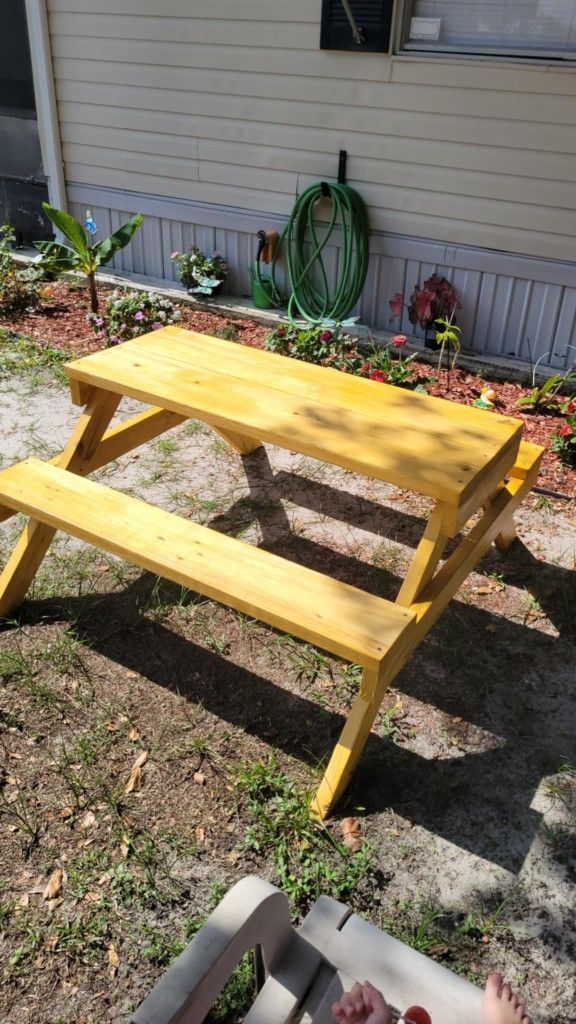 Picnic Table 4 Foot