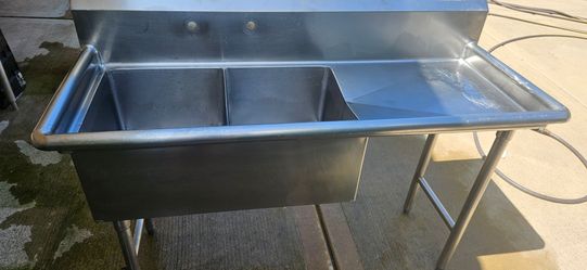 Stainless steel restaurant commercial sink, double compartment with right drainboard 59" long x 24" deep x 36" tall