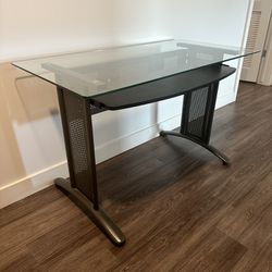 Glass Desk 46x24
