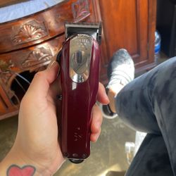 Used Wahl magic Cordless clips