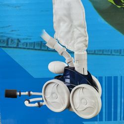 Polaris 360 Pool Vacuum Robot