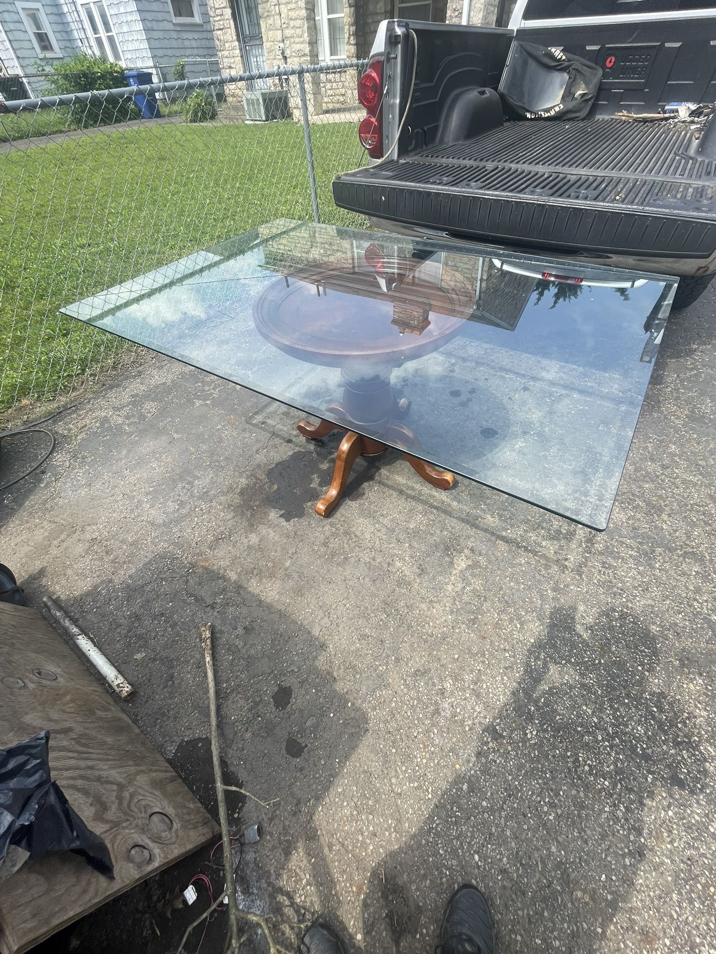 Dining room, glass table, solid wood base