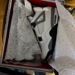 Jordan 4 White Cement Size 11