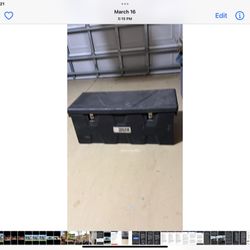 Poly multi-purpose pickup tool chest