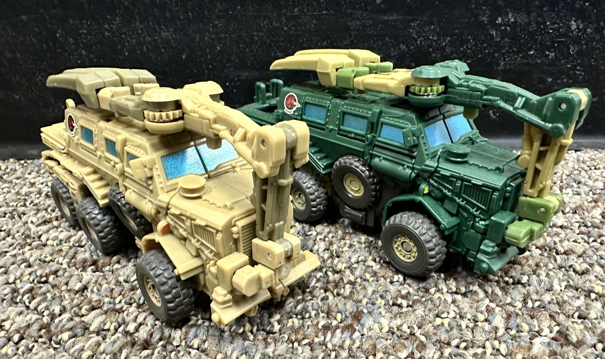 TRANSFORMERS MOVIE 2007 BONECRUSHER 