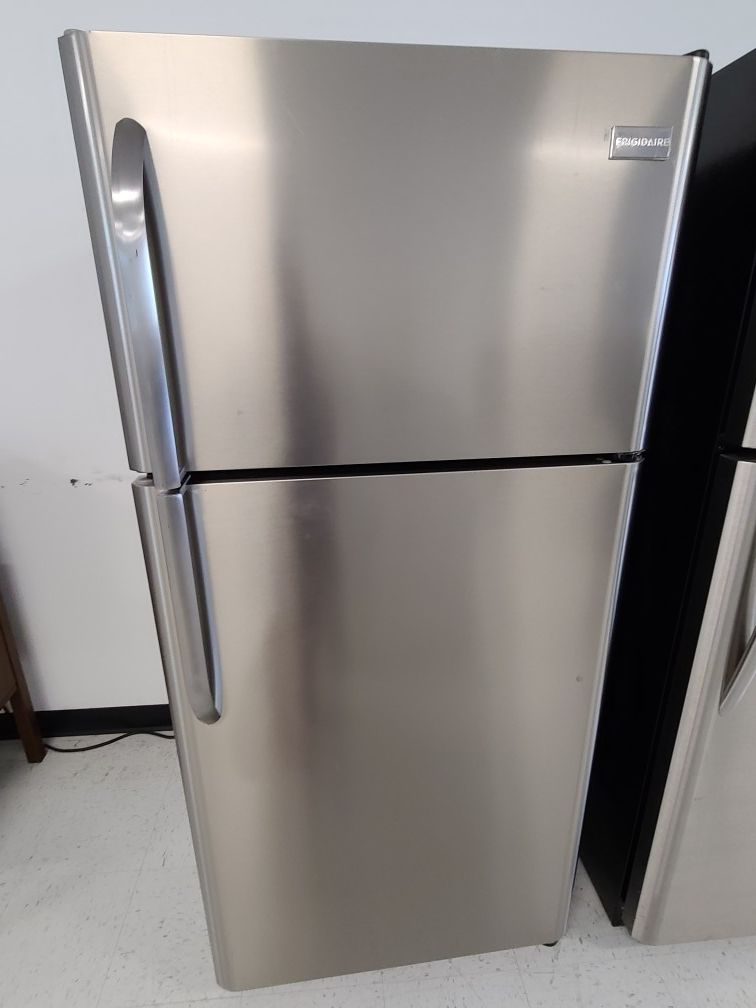 Frigidaire stainless steel top freezer refrigerator used good condition with 90 days warranty