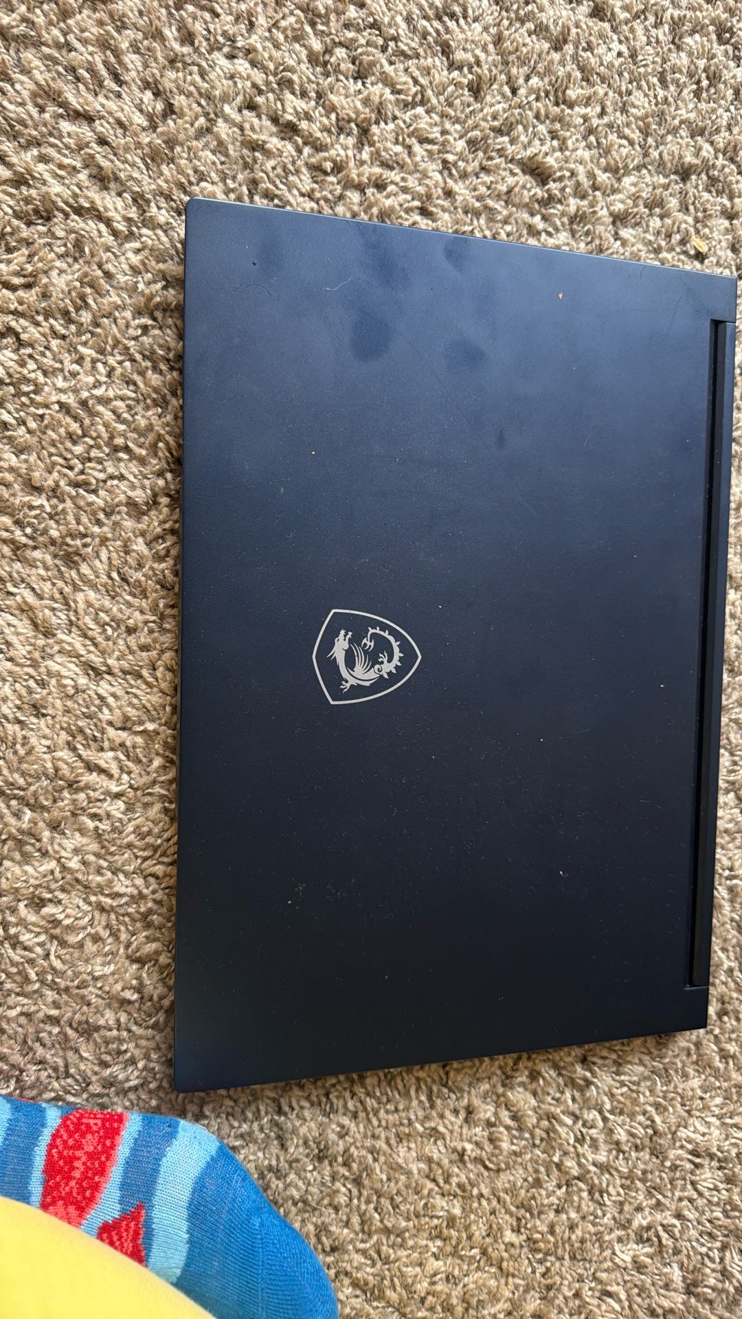 Stealth 16 studio A13v
