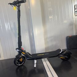 Korean-style electric scooter