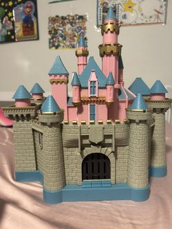 Disney Land Castle 