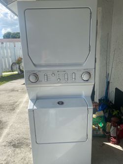 Maytag Stacked Washer Dryer Unit - Works Great !!!