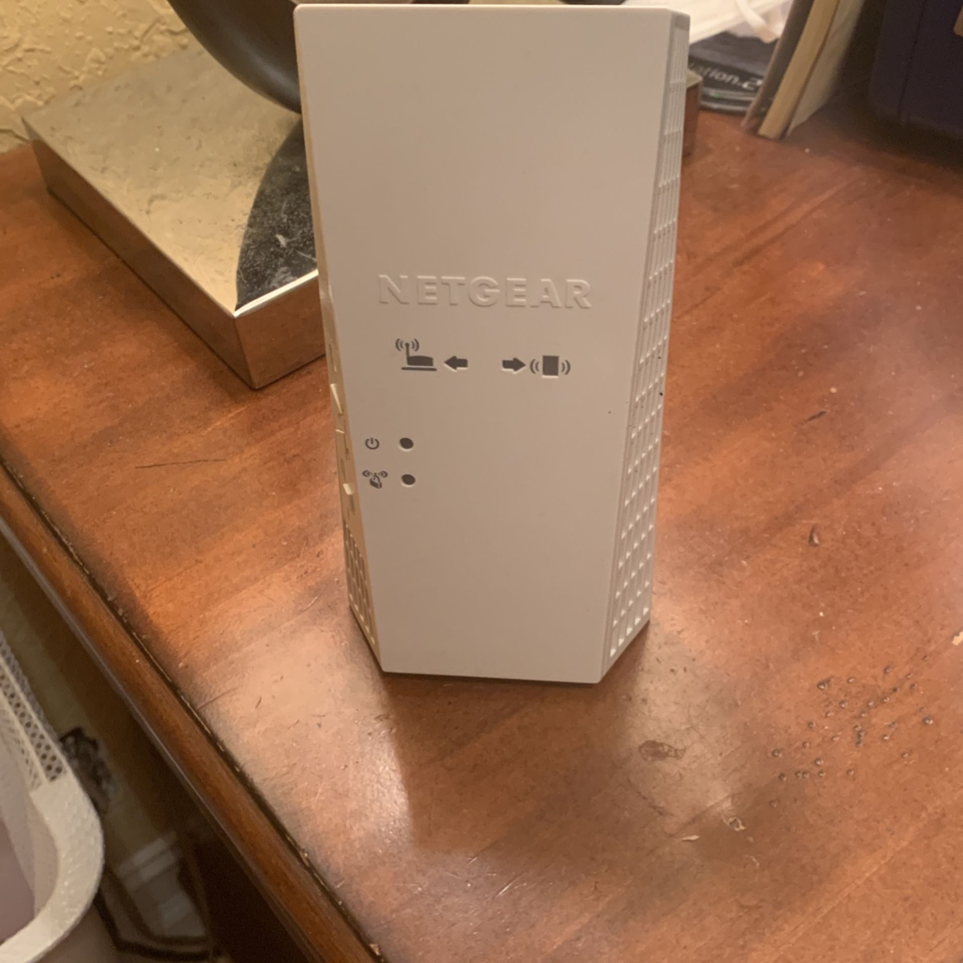 Netgear Nighthawk Wi-Fi range extender