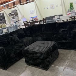 🛋️ 4-PC SECTIONAL SOFA + OTTOMAN  💥 ONLY $499 💥  Modern oversized sectional with soft corduroy fabric, deep seating, and a matching ottoman. Perfec