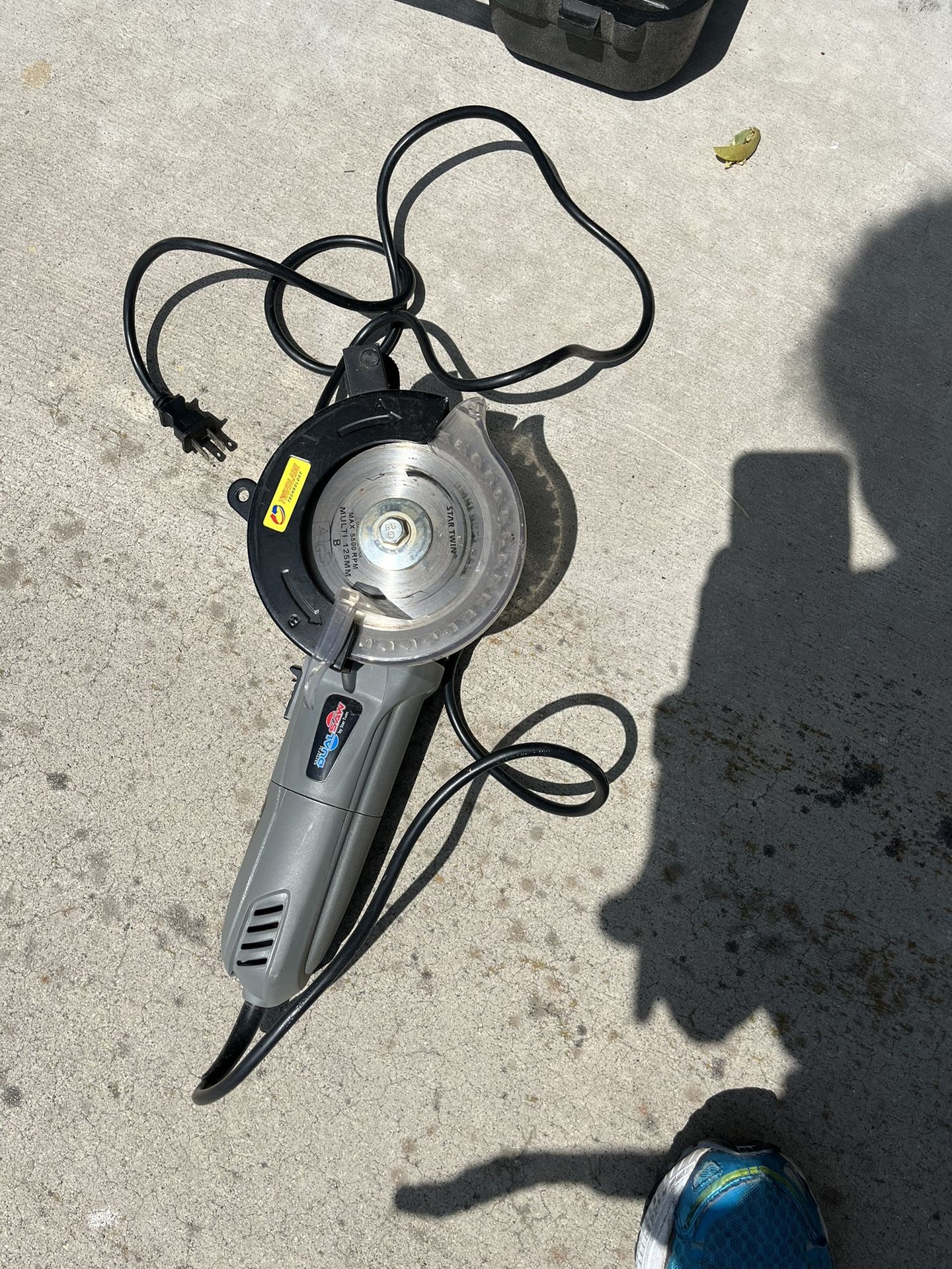 Dual Circular Electric Hand Saw