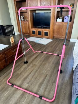 Kids gymnastics bar